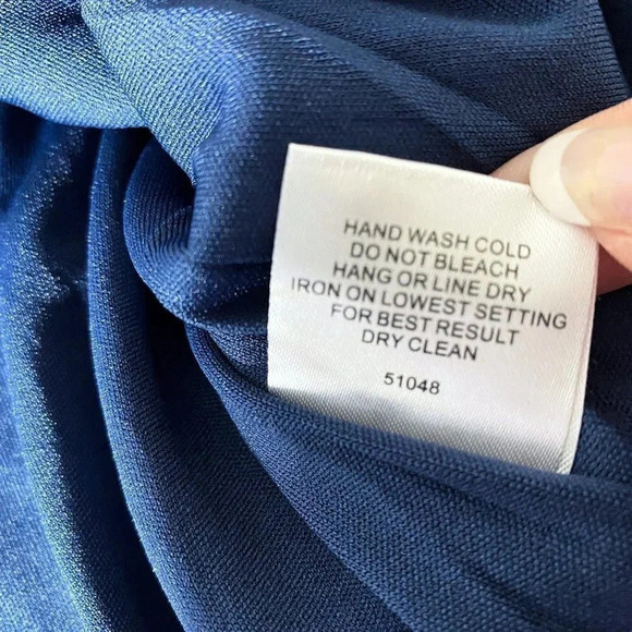 Free Generation Navy Blue Star Bell Sleeve Blouse NWT - Picture 8 of 8